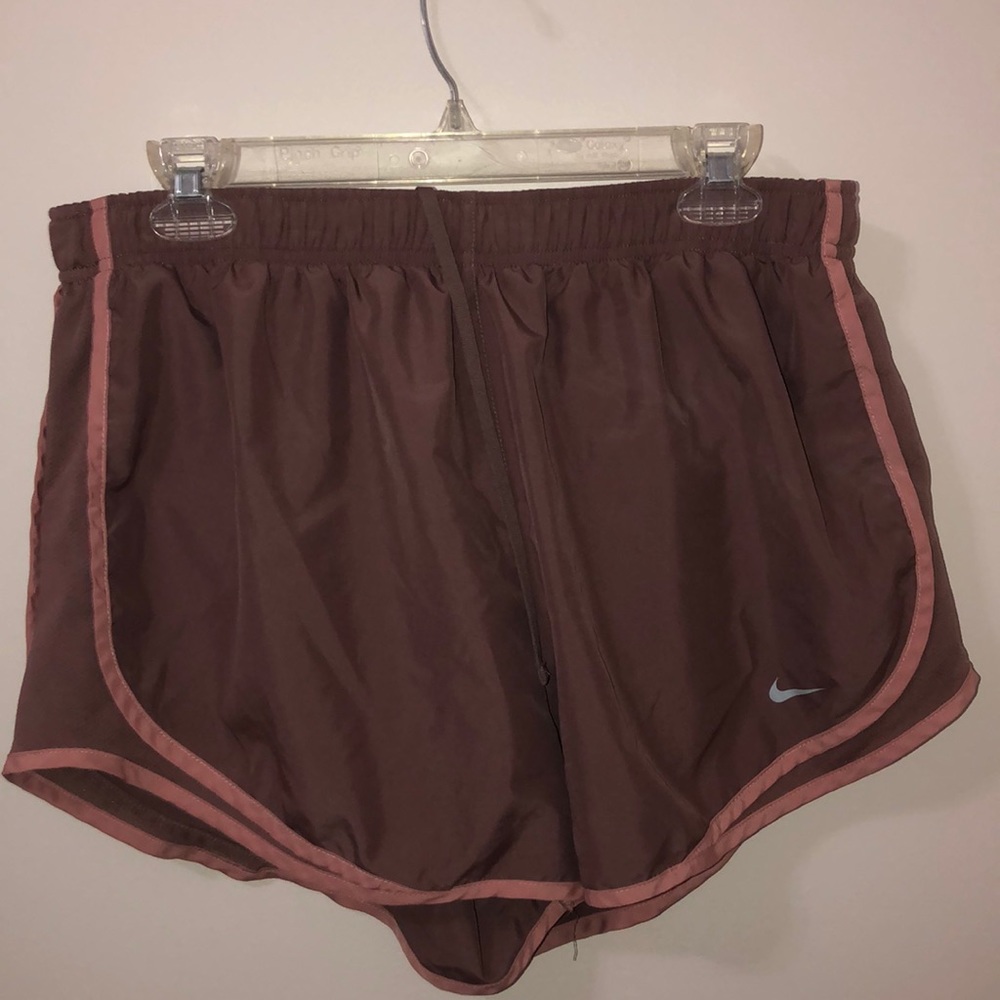 Nike Women's Tempo Dry Core 3'' Running Shorts